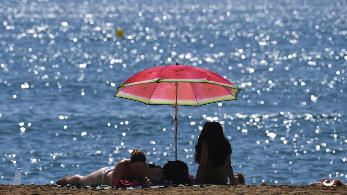 La playa de la Barceloneta ayer.