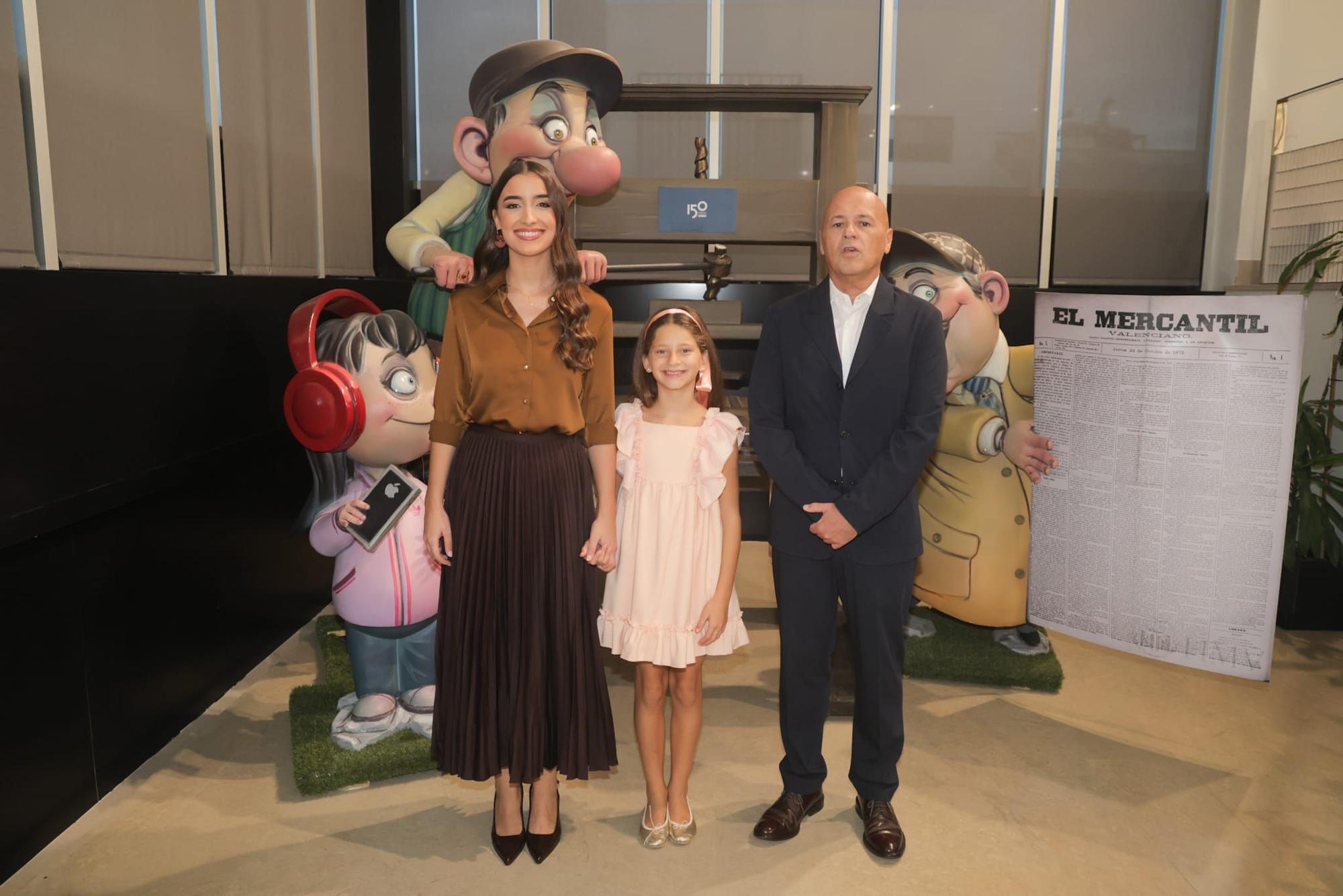 Las falleras mayores de València visitan Levante-EMV