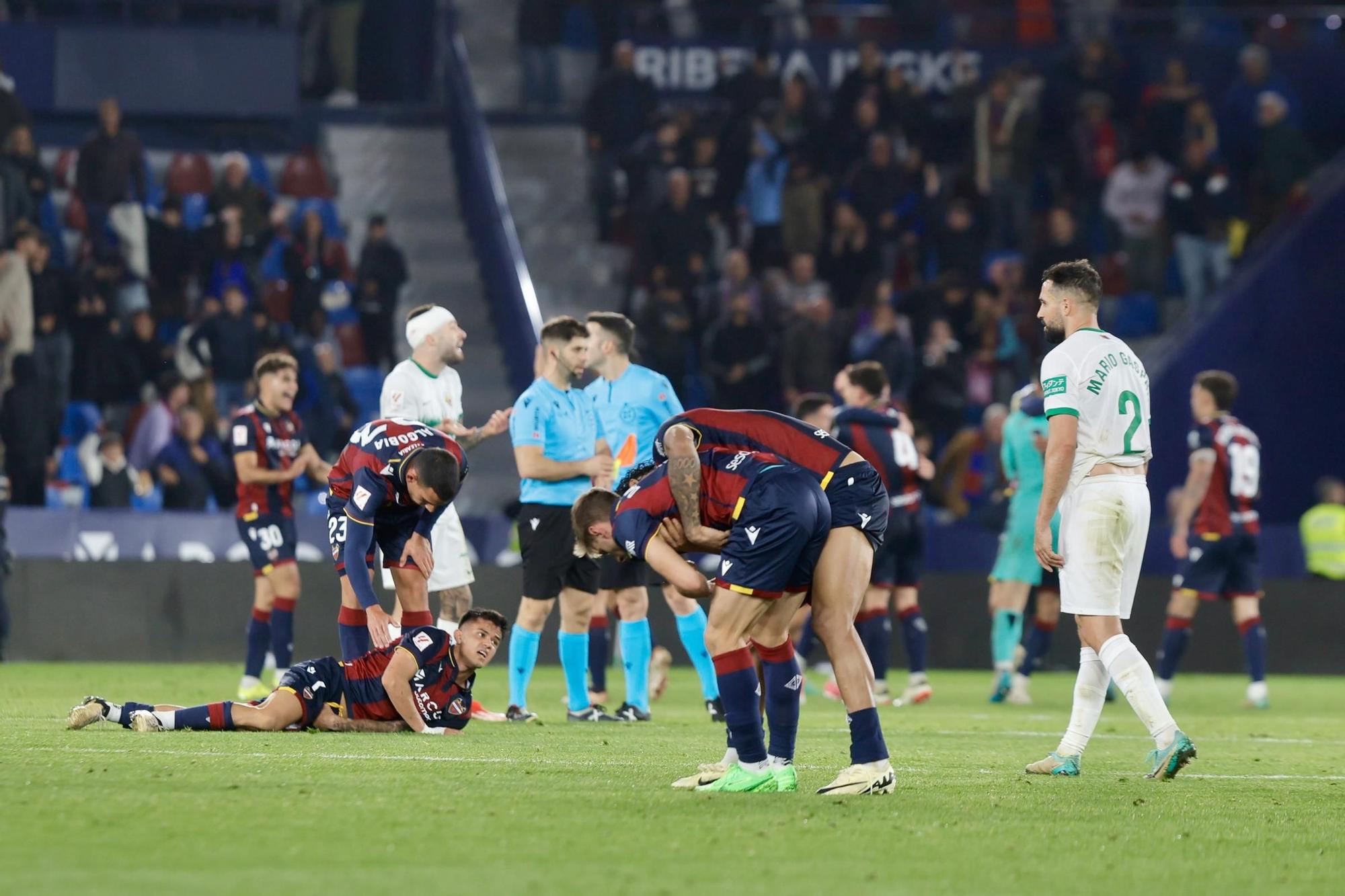 Levante UD - Elche CF en imágenes