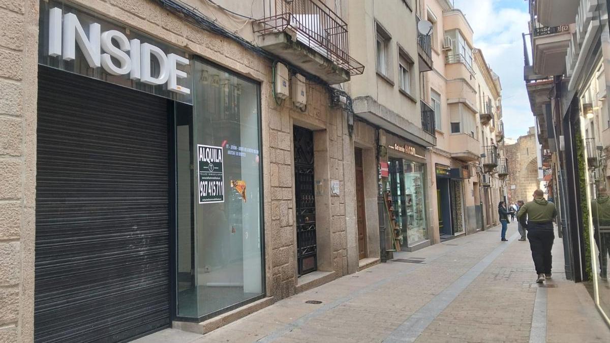 Inside cierra su tienda en Plasencia y agrava la crisis de las franquicias en la ciudad.