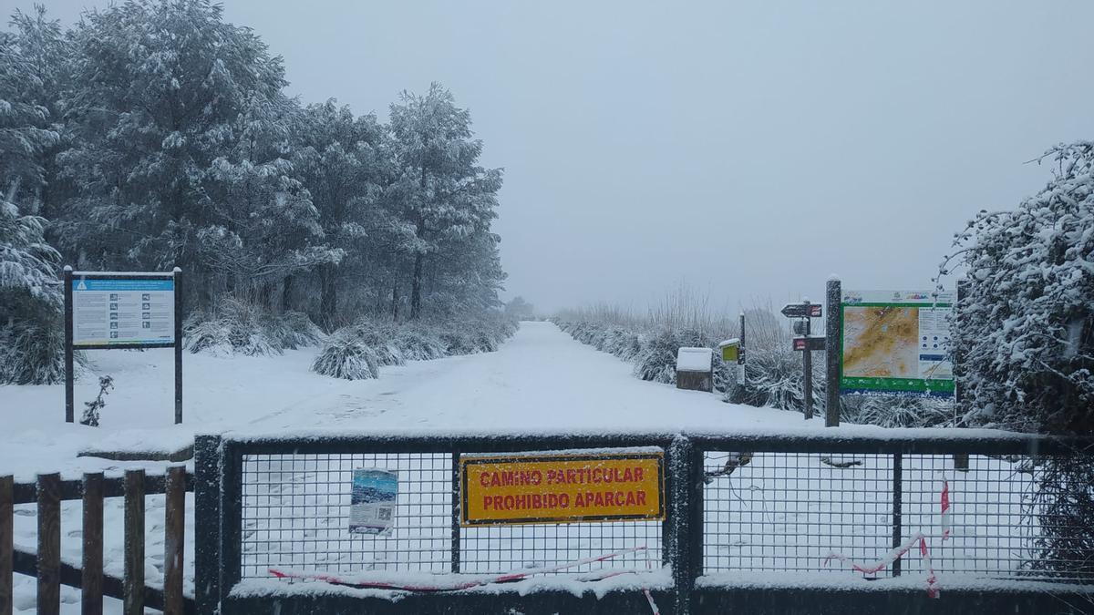 Acumulación de nieve cerca de Lofre