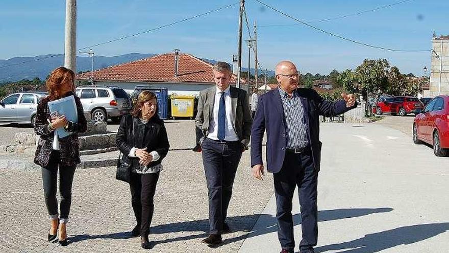 Alfonso Rueda con Carmen Leyte Coello. // I. Osorio