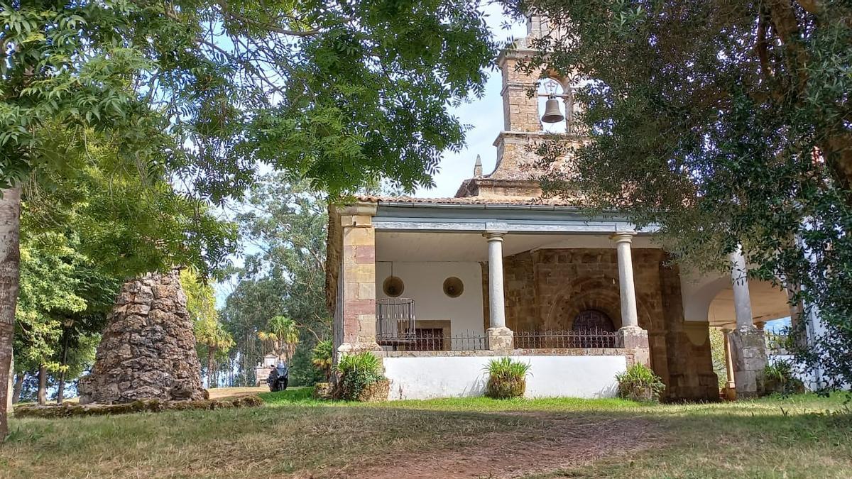 Enclave del Santuario de Lugás.