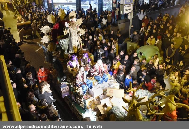 Los Reyes Magos reparten regalos en la provincia