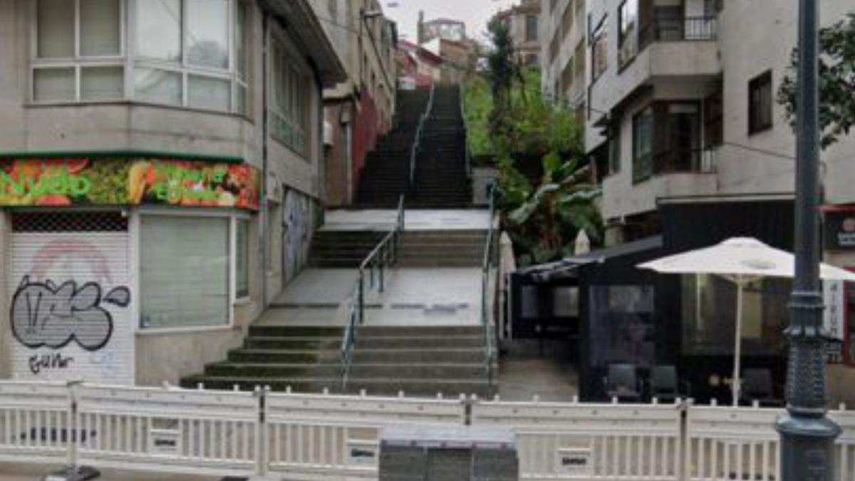 Vista de las escaleras de la calle Callao, en su unión con García Barbón