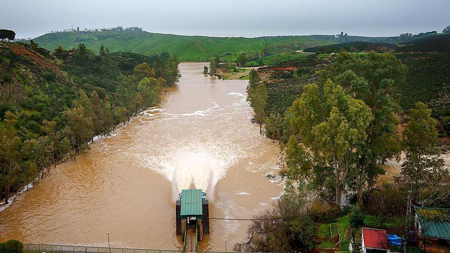 La Confederación del Guadalquivir insta a tomar medidas "urgentes" ante el riesgo de contaminación en el entorno de Aznalcóllar