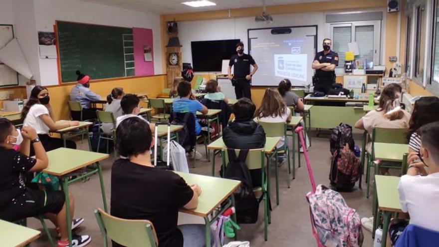 Agentes de la Policía Local se encargarán de dar algunas charlas. | SERVICIO ESPECIAL
