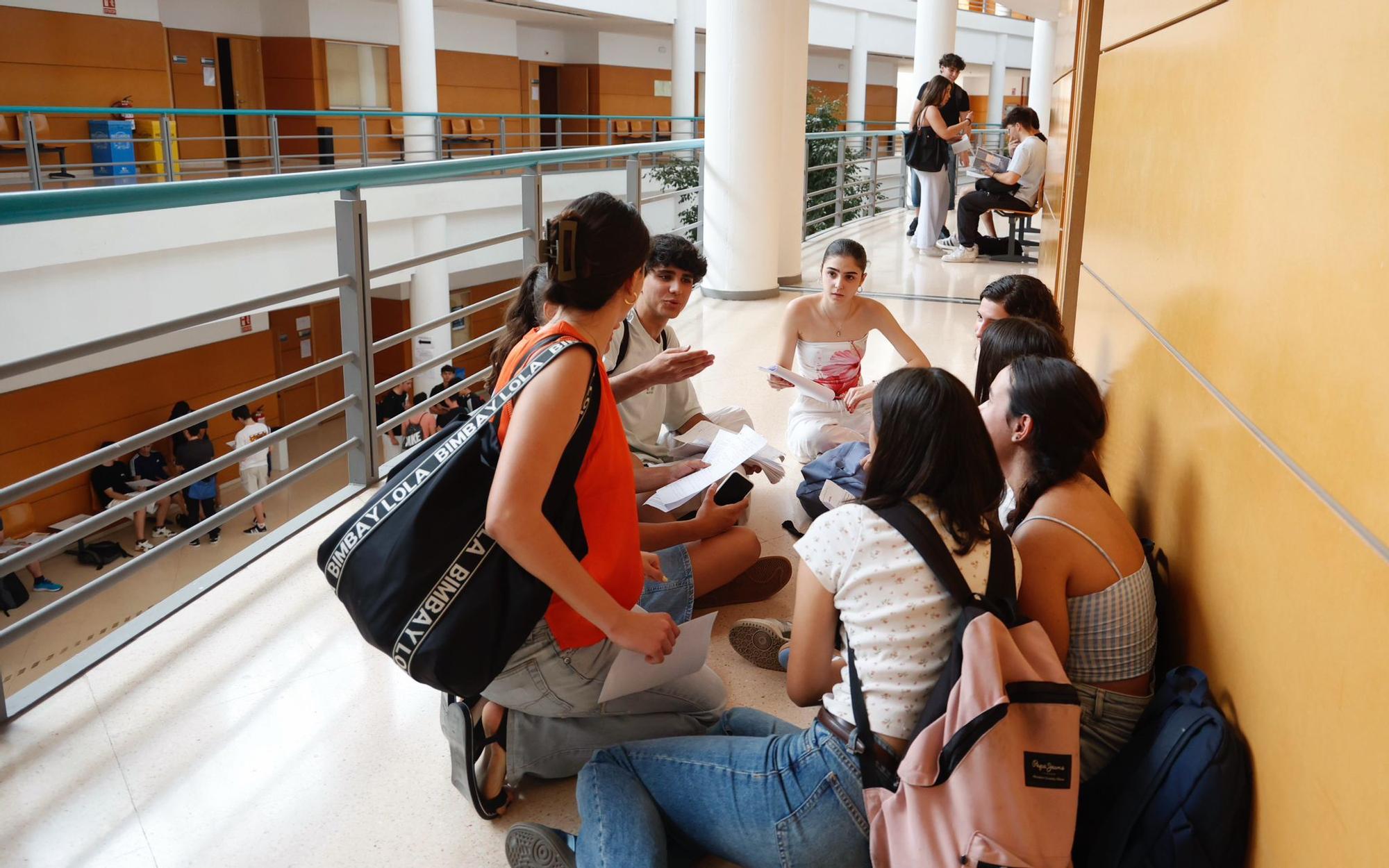 Así ha sido la segunda jornada de Selectividad 2025 (PAU) en la Universidad de Alicante