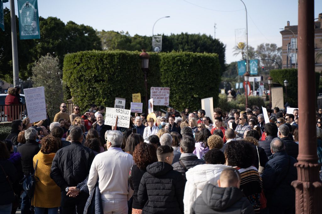 Concentración sin mascarilla en Murcia contra las restricciones covid