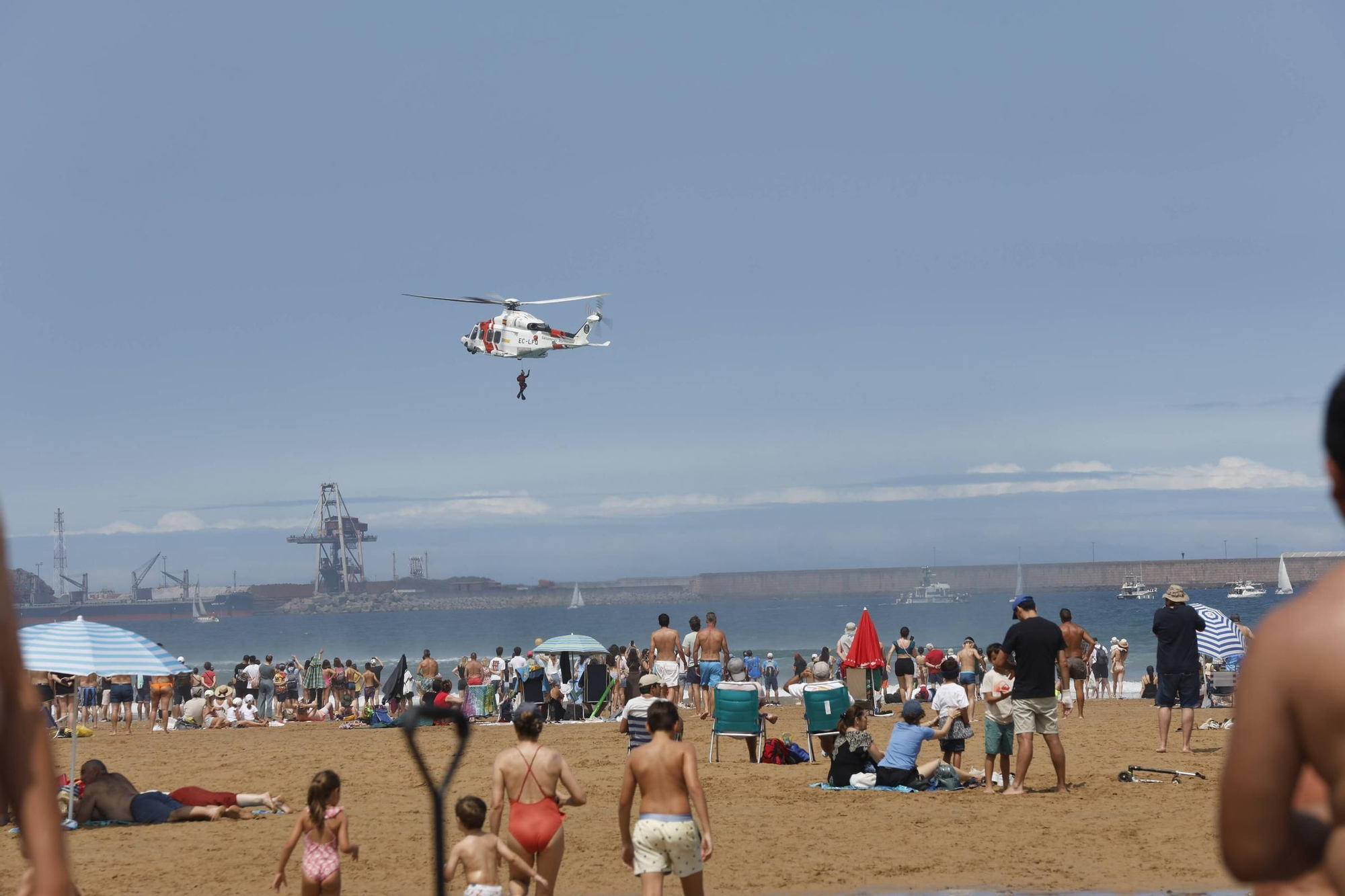 El espectacular y multitudinario Festival Aéreo de Gijón, en imágenes