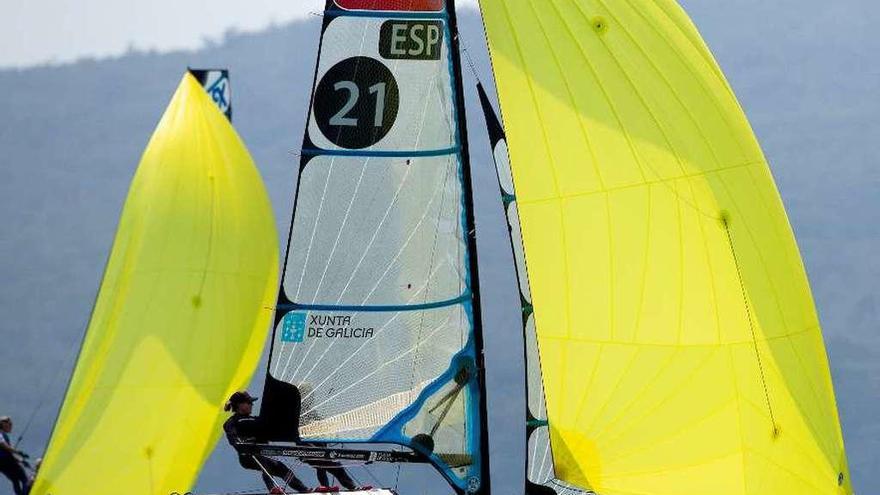 Patricia Suárez y Nicole van der Velden, durante una de las regatas. // ©Sailing Energy