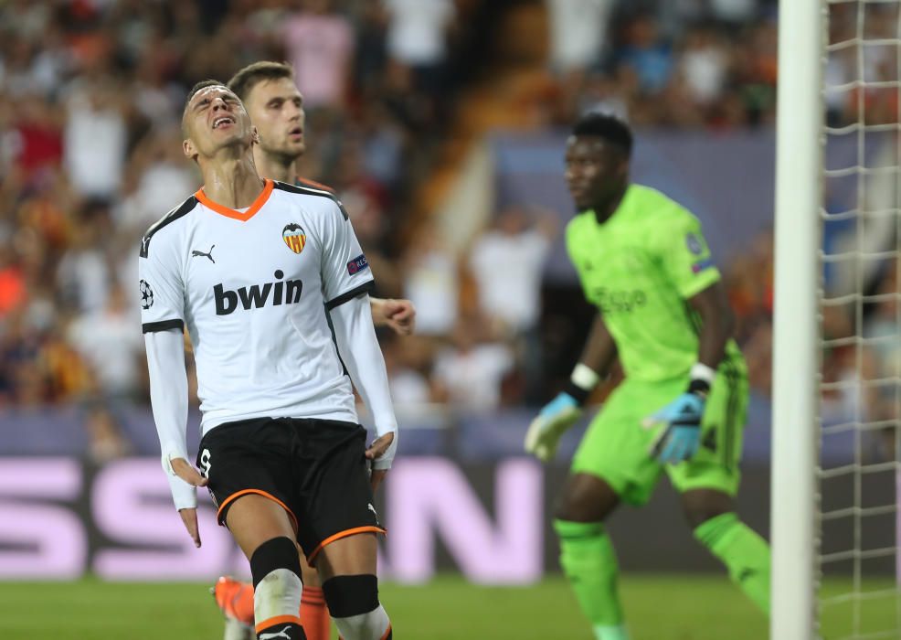 Valencia CF - Ajax: Las mejores fotos