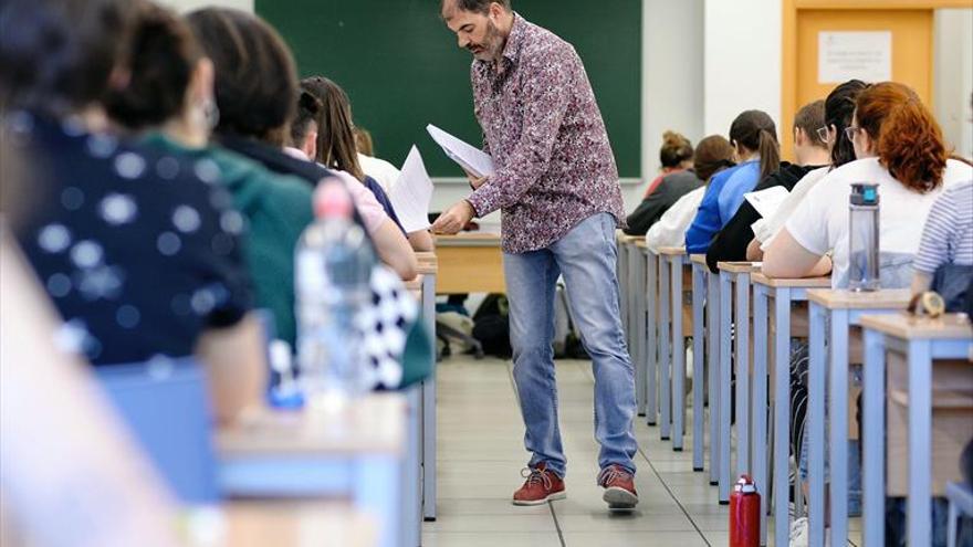 Las matrículas casi gratuitas no llegarán a la Uned el próximo curso