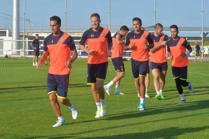 Entrenamiento de la Unión Deportiva Las Palmas ...