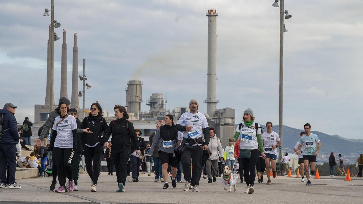 Barcelona corre contra el cáncer en el Fòrum