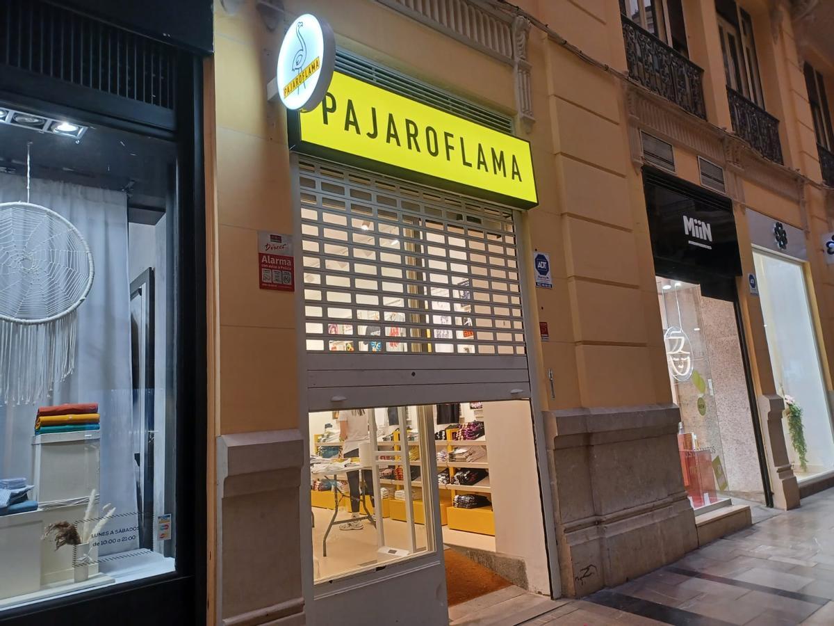 Pajaroflama abre su primera tienda física en Málaga