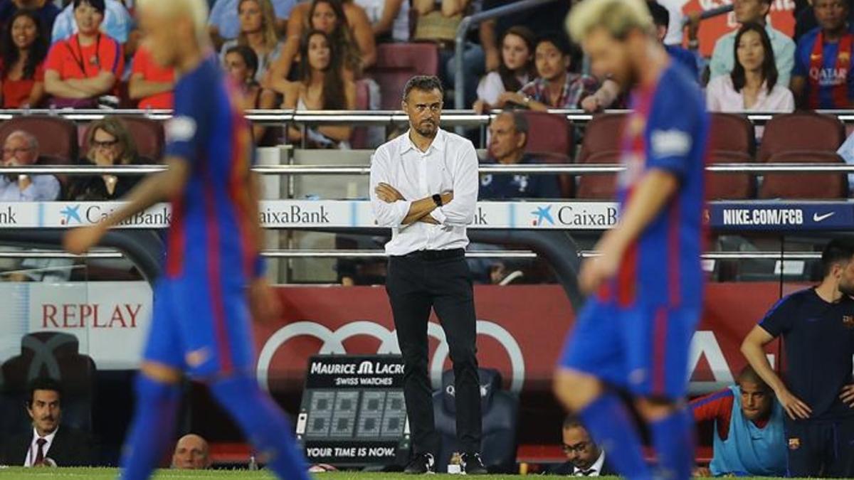 Luis Enrique intentó espolear a sus jugadores tras sufrir una dolorosa derrota en el Camp Nou