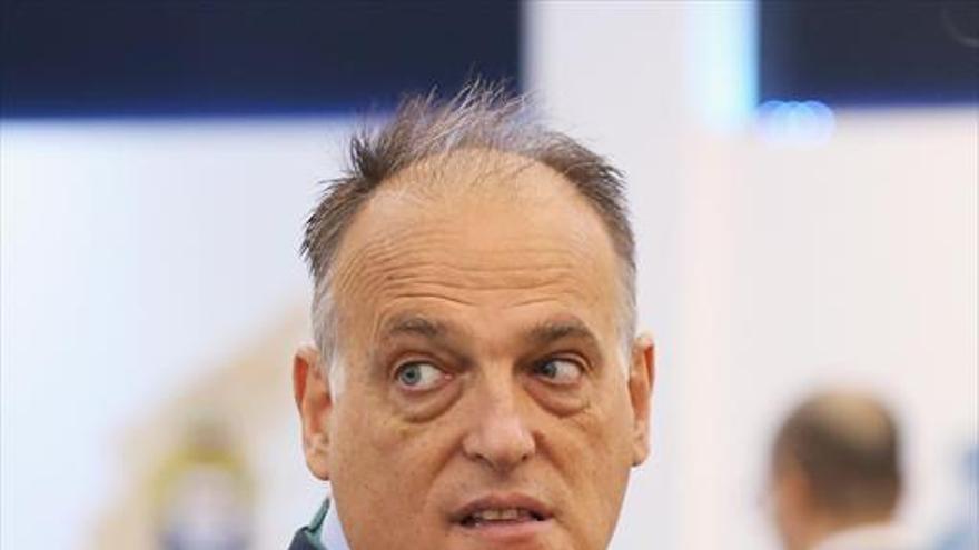 Tebas mantiene vivo el incendio de Miami