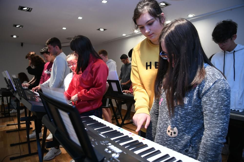 Recital escolar de Zalaeta, Aspronaga y Aspanaes