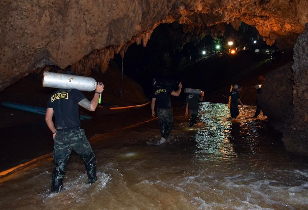 Las imágenes del rescate de los niños atrapados en Tailandia