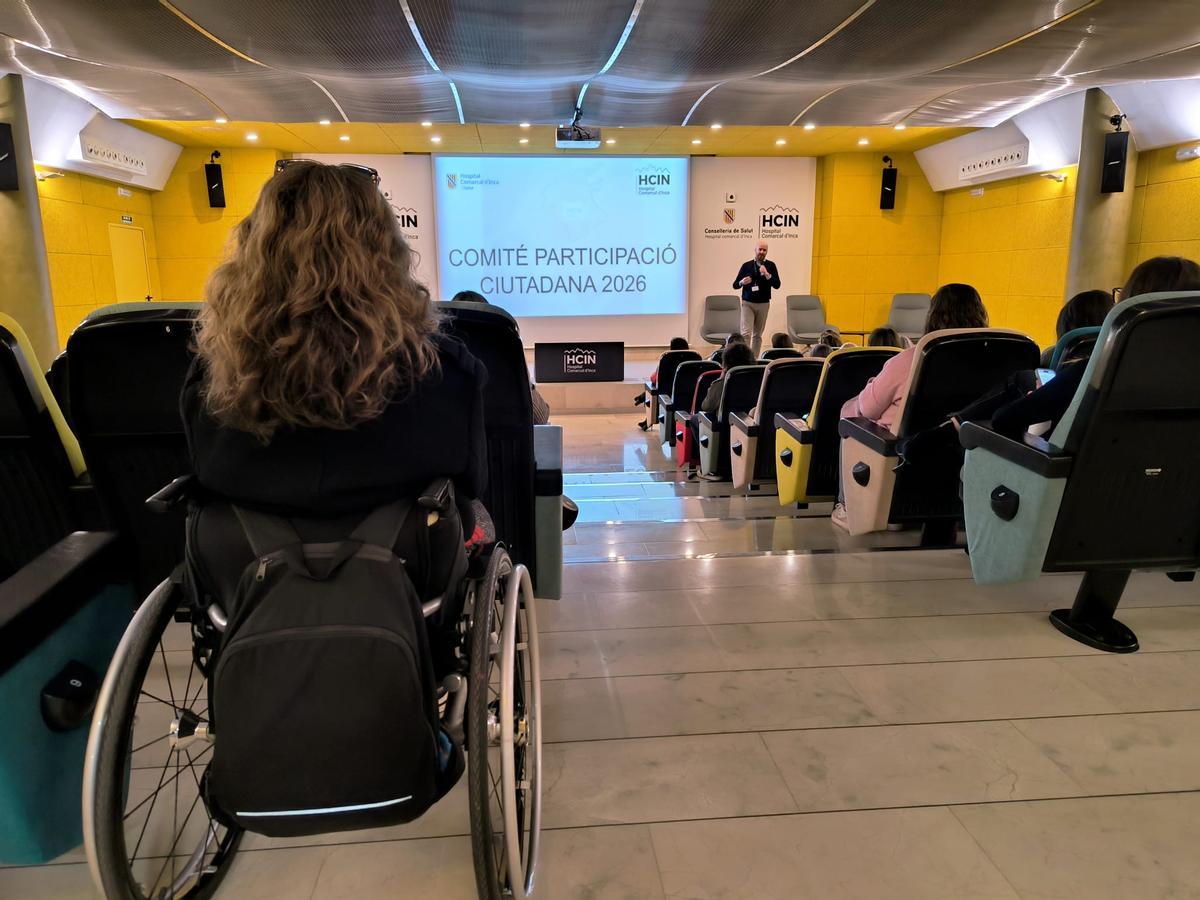 Una imagen del acto celebrado en el auditorio del complejo hospitalario.