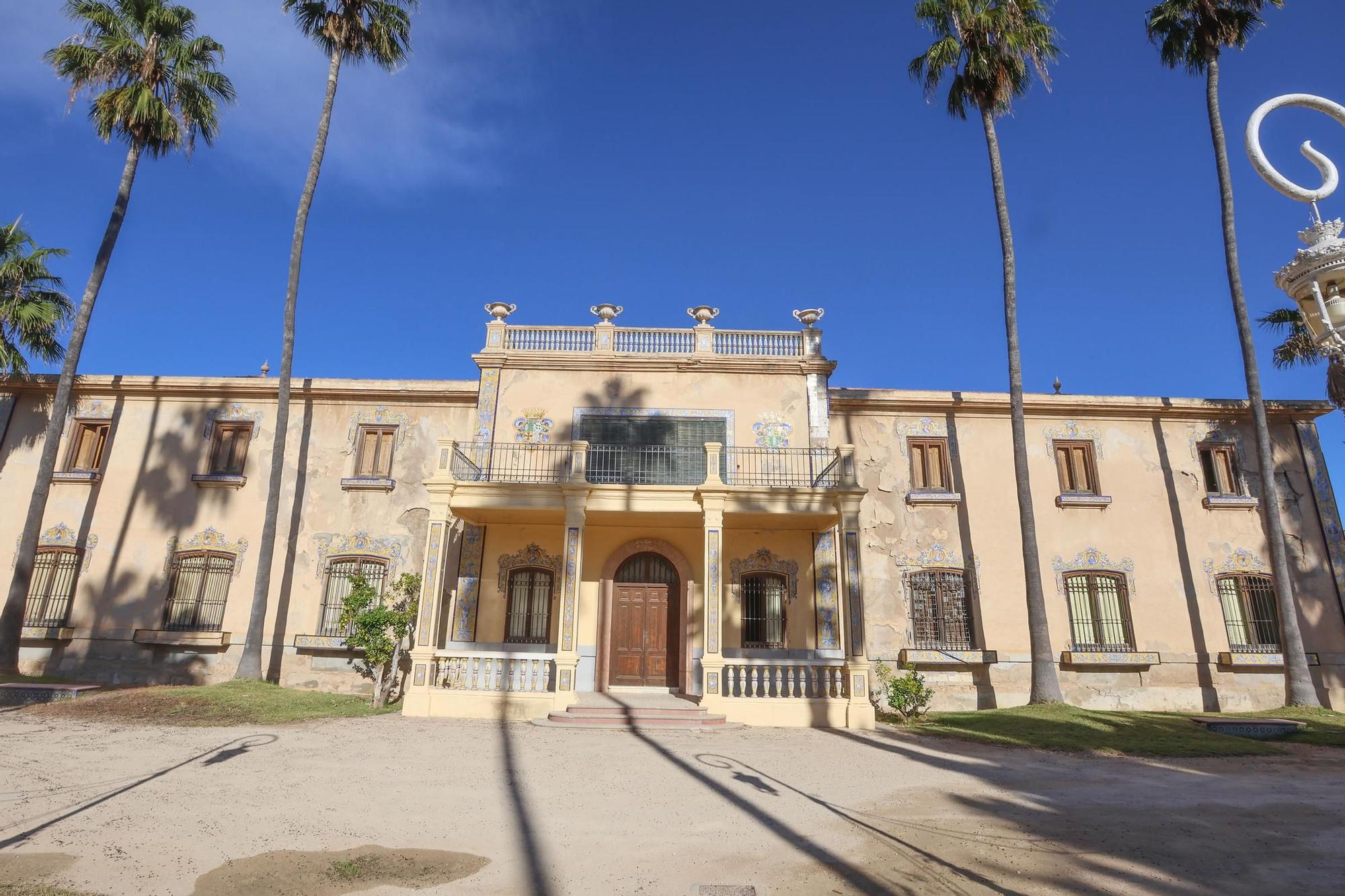 Jacarilla quiere rehabilitar la espectacular Casa Palacio del Marqués de Fontalba