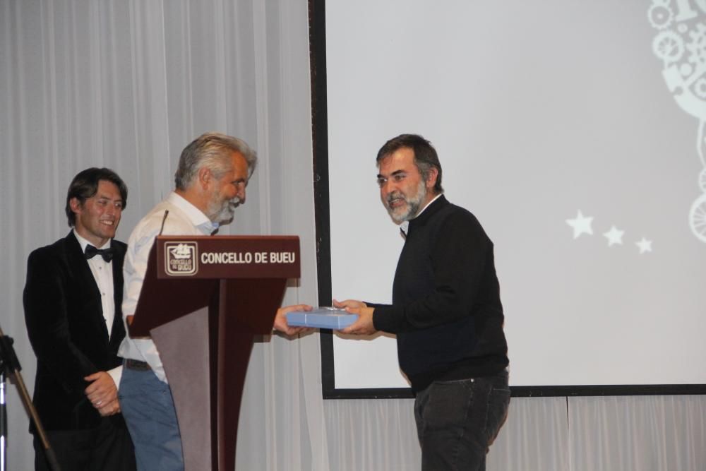 El festival entregó el primer Premio honorífico a la actriz madrileña Nieve de Medina y de Cine Galego, al vigués "Morris".