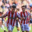Guille Rosas, seguido de Matabuena, tras su gol al Celta Fortuna.  | MARIO CANTELI