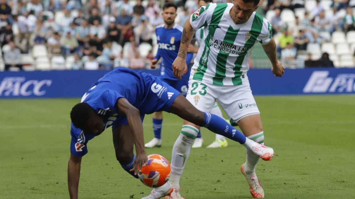 Un momento del último encuentro entre el Oviedo y el Córdoba