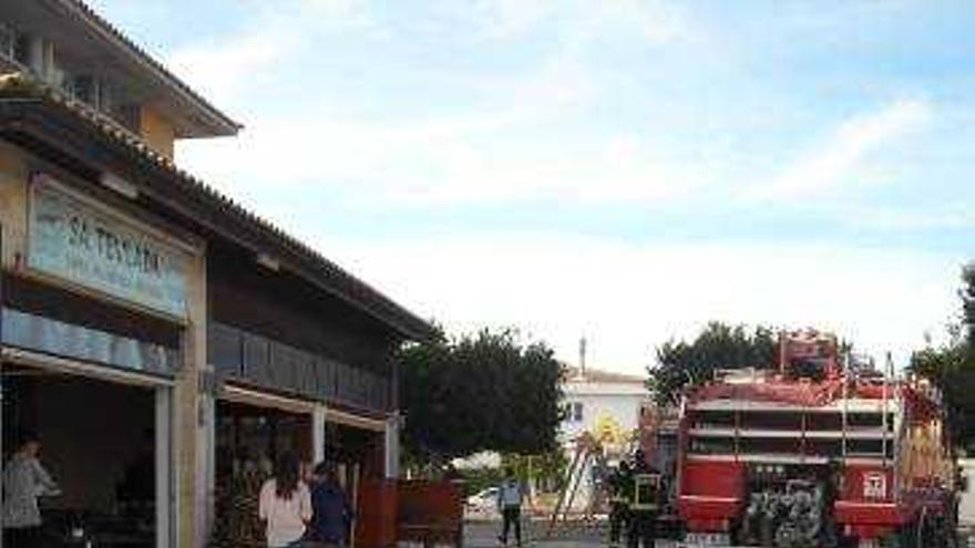 Fuego en una cocina en Alcúdia