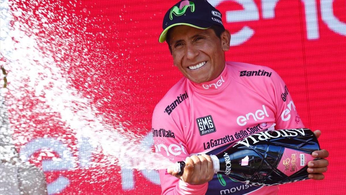 Nairo Quintana se vistió de rosa a dos dias del final del Giro