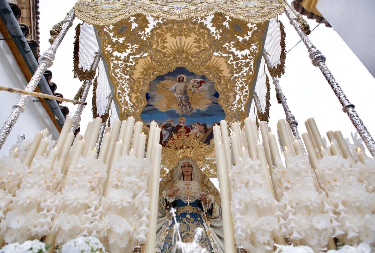 El Resucitado y la Virgen de la Alegría cierran la Semana Santa cordobesa