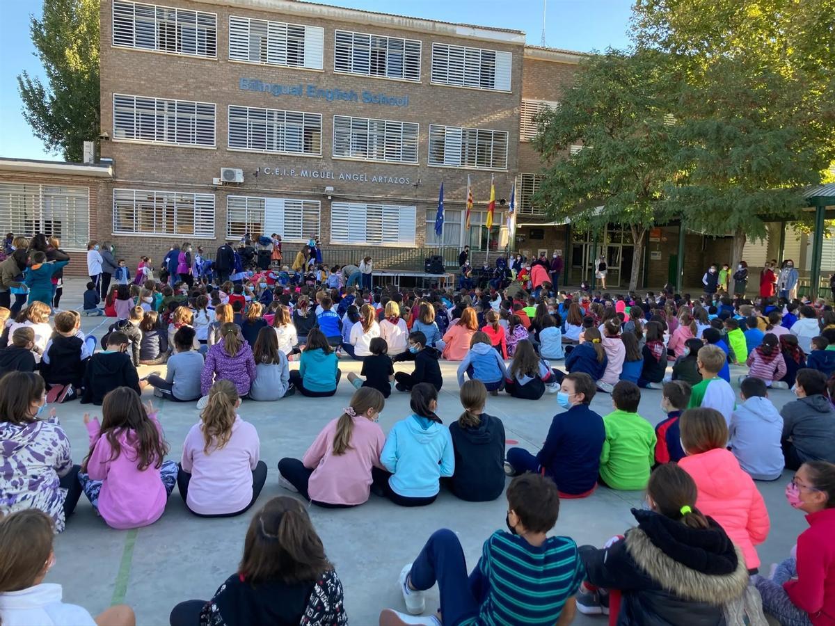 Alumnos del CEIP Miguel Artazos de Utebo, en una imagen de archivo.