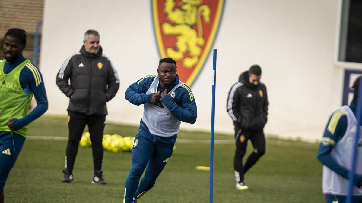 Vídeo | El plan con Willy Agada en el Real Zaragoza y los minutos que ya deben llegar