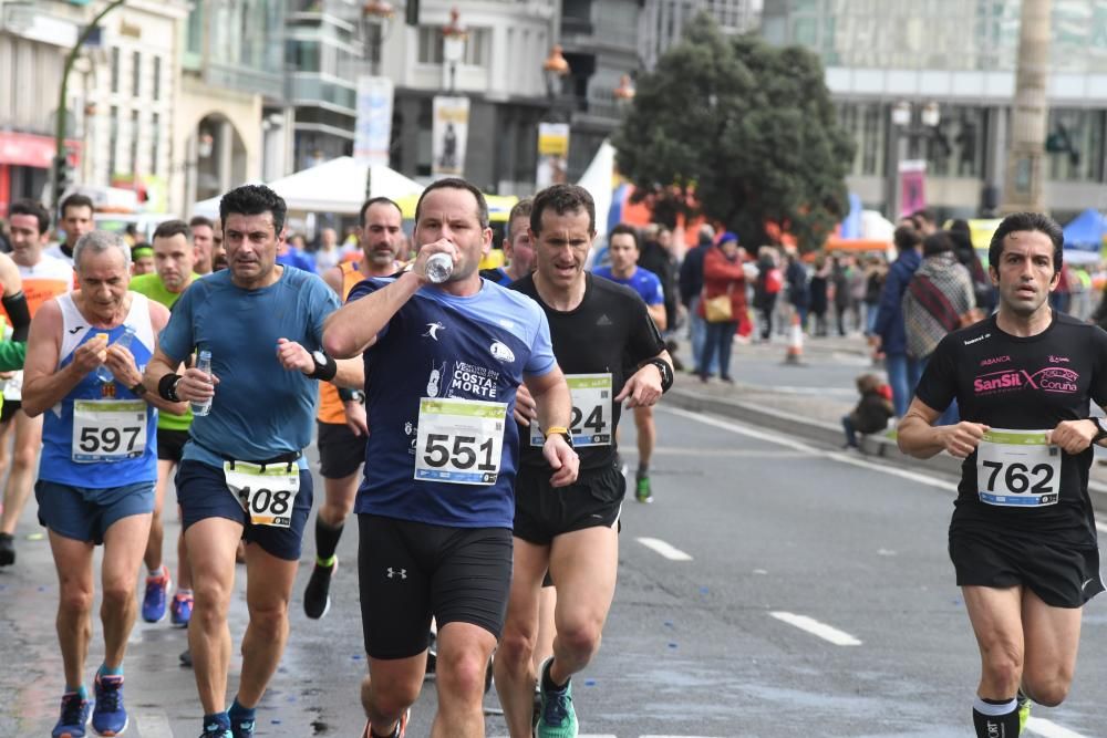 Búscate en la carrera de la Coruña21