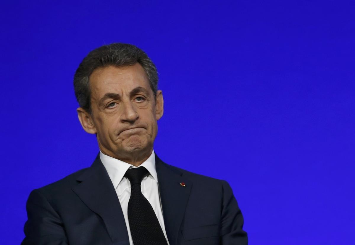 Nicolas Sarkozy, head of France’s Les Republicains political party and former French President, speaks on the second day of his party’s national council in Paris, France, in this photo taken February 14, 2016.  REUTERS/Jacky Naegelen/File Photo