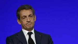 Nicolas Sarkozy, head of France’s Les Republicains political party and former French President, speaks on the second day of his party’s national council in Paris, France, in this photo taken February 14, 2016.  REUTERS/Jacky Naegelen/File Photo