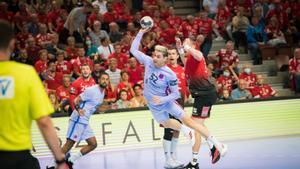 El Barça pateix a Veszprem la primera derrota de l’era Ortega