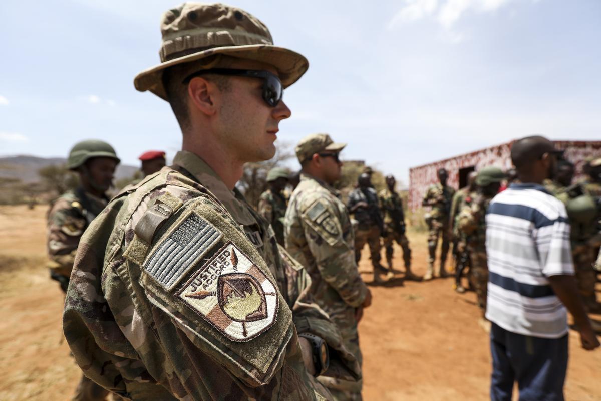 EEUU monta en la sabana de Kenia su mayor maniobra militar en África del Este