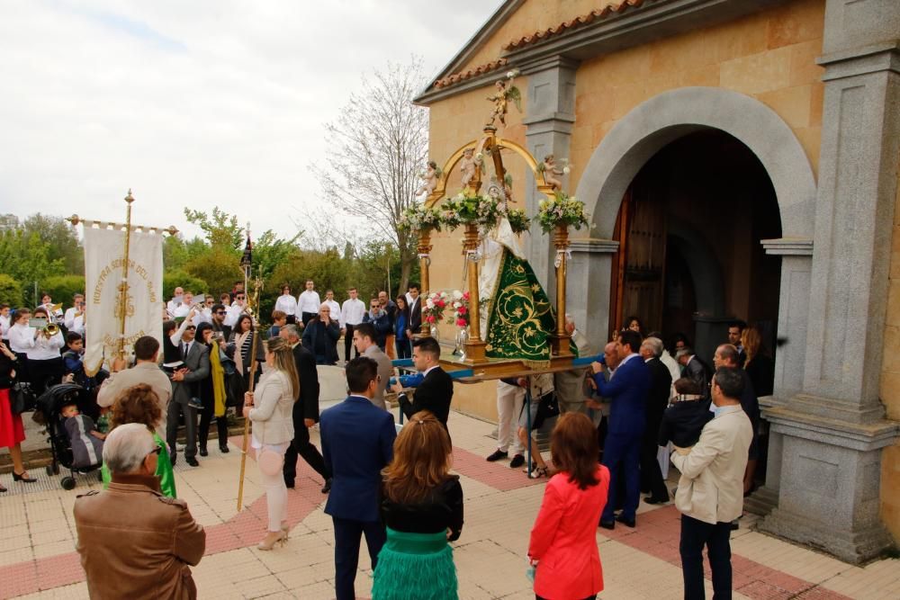 Villaescusa honra a la Virgen del Olmo