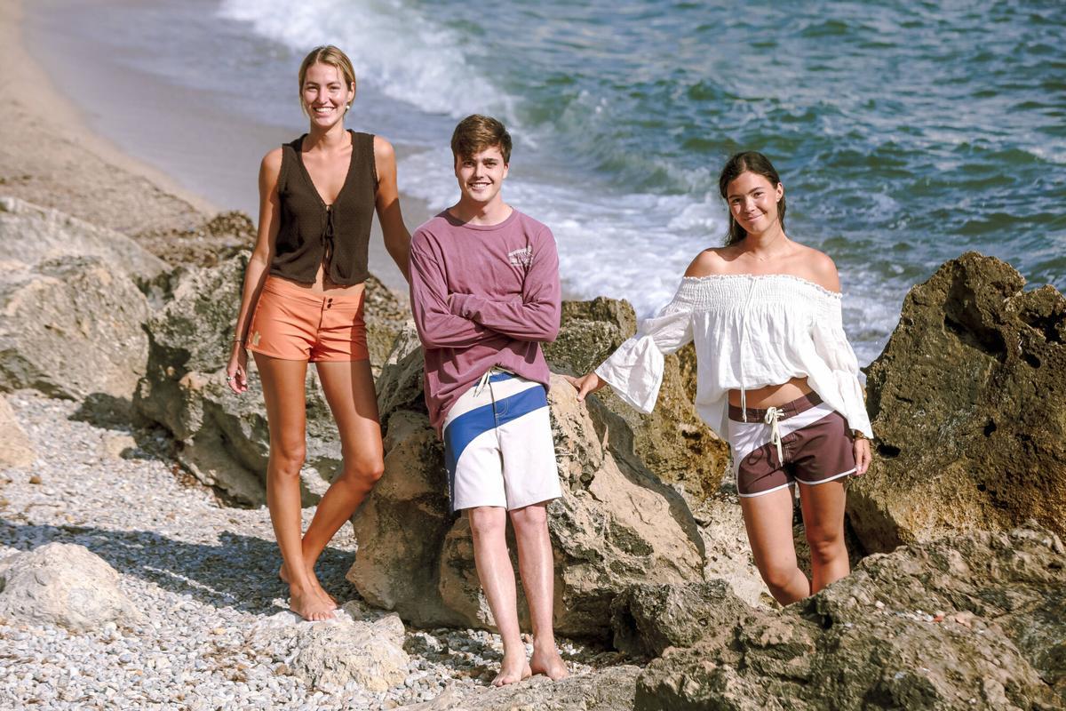 FOTOS | Els creadors de Morer, nova marca mallorquina de 'boardshorts'.