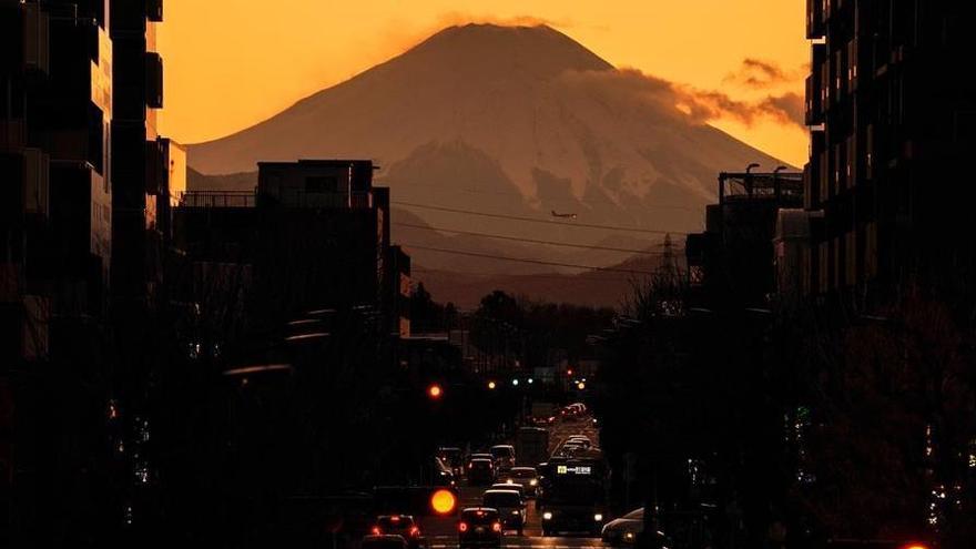 El monte Fuji cierra sus rutas de ascenso para evitar contagios