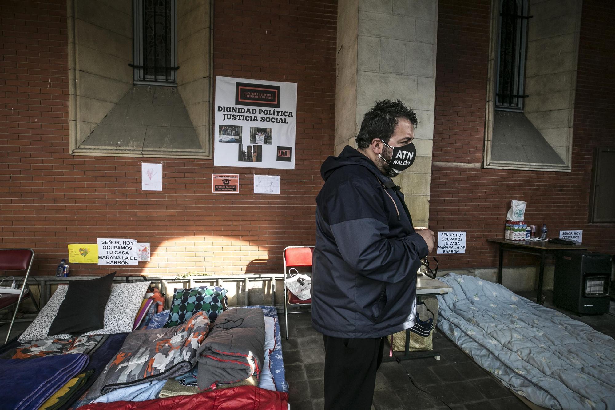 Los encerrados en las iglesias de La Felguera y Laviana