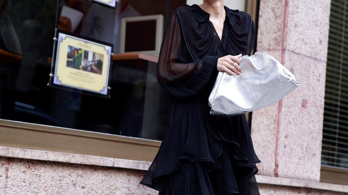 Los 4 vestidos más versátiles de Massimo Dutti que puedes encontrar rebajados