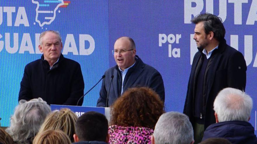 El PP, en su Ruta por la Igualdad, denuncia el trato diferente del PSOE a las autonomías