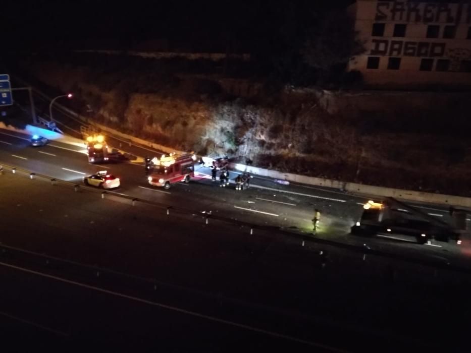 Un muerto en un accidente junto al túnel de San José