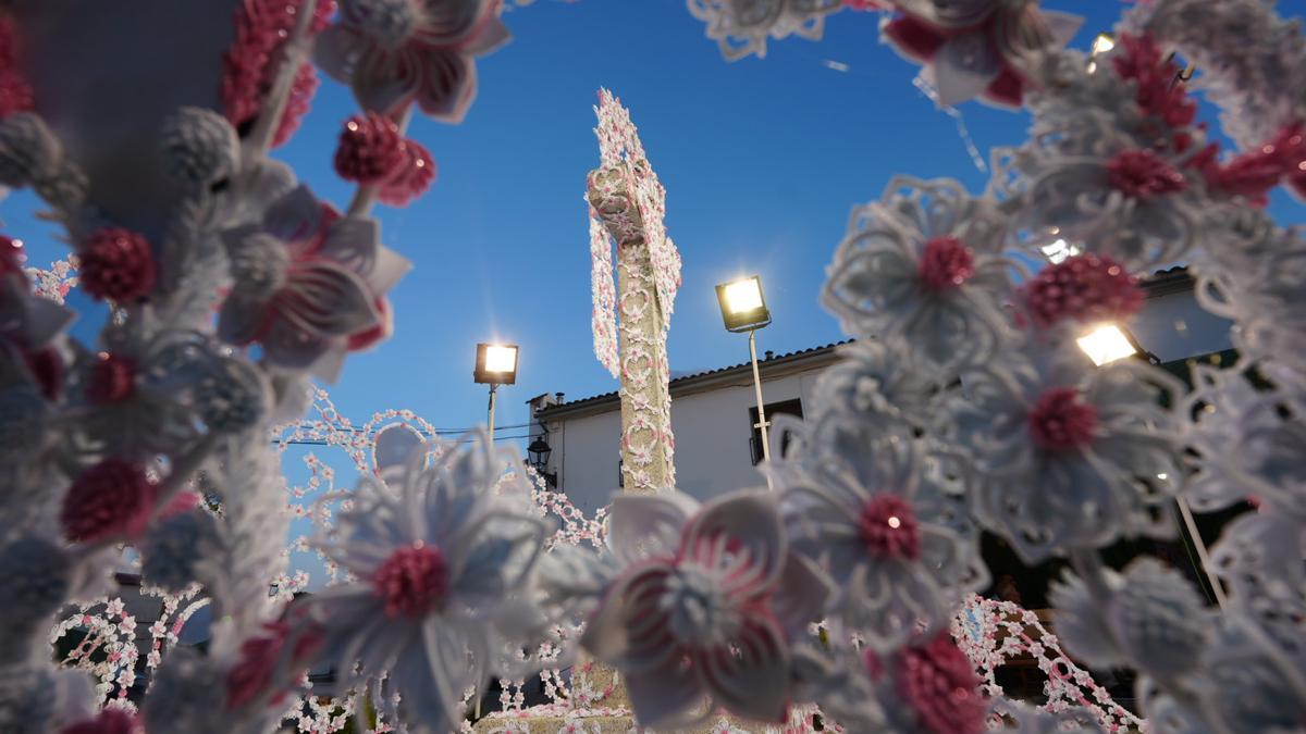 Las cruces de Añora y de Villanueva de Córdoba, en imágenes