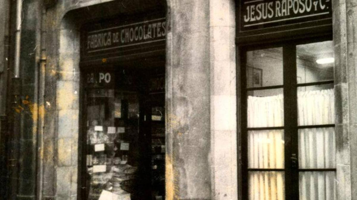 Exterior de la Fábrica de Chocolates Jesús Raposo