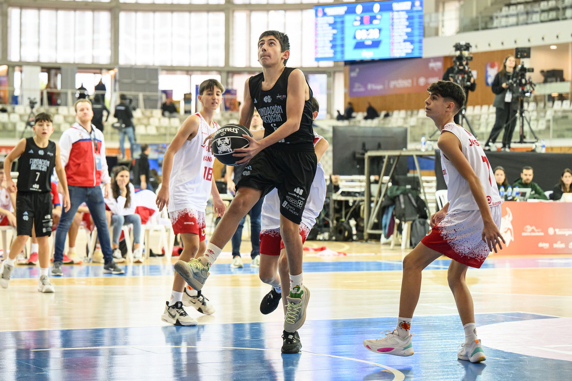 Partits de la fase prèvia de la Minicopa ACB Baxi-Breogán i Baxi-Cajasiete Canàries