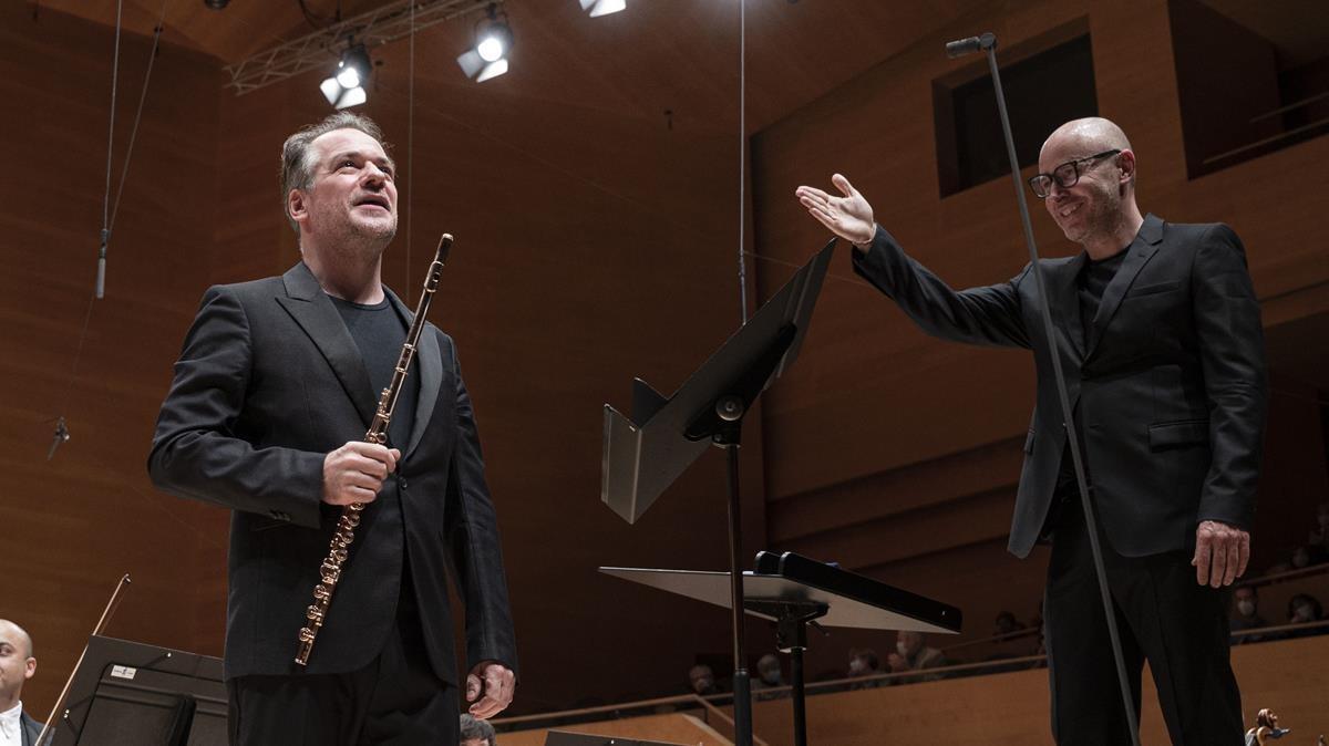 Orquestra Simfonica de Barcelona i Nacional de Catalunya (OBC)  Emmanuel Pahud  flauta  Baldur Bronnimann  direccio  El copy es May Zircus L Auditori de Barcelona